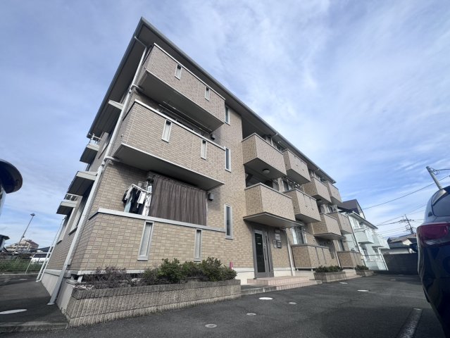 建物外観　他社様掲載物件もまとめてご紹介、ご案内可能です(^^)/