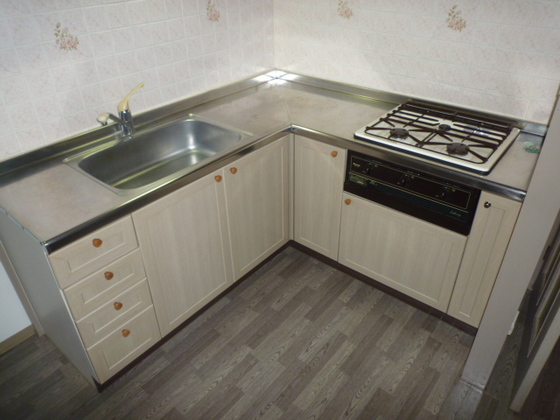 キッチン　※別号室の写真です