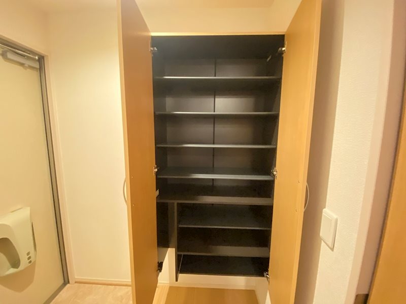 玄関　別号室イメージ