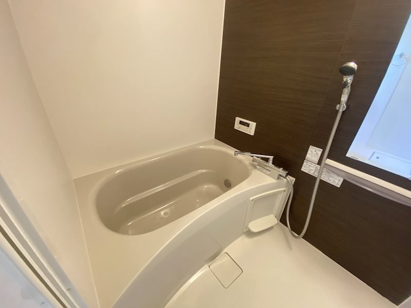 バス・シャワールーム　別号室イメージ