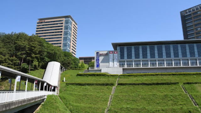 大学・短大　私立明星大学（大学・短大）まで2484m