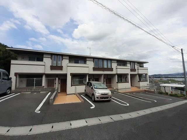 駐車場　駐車場があります