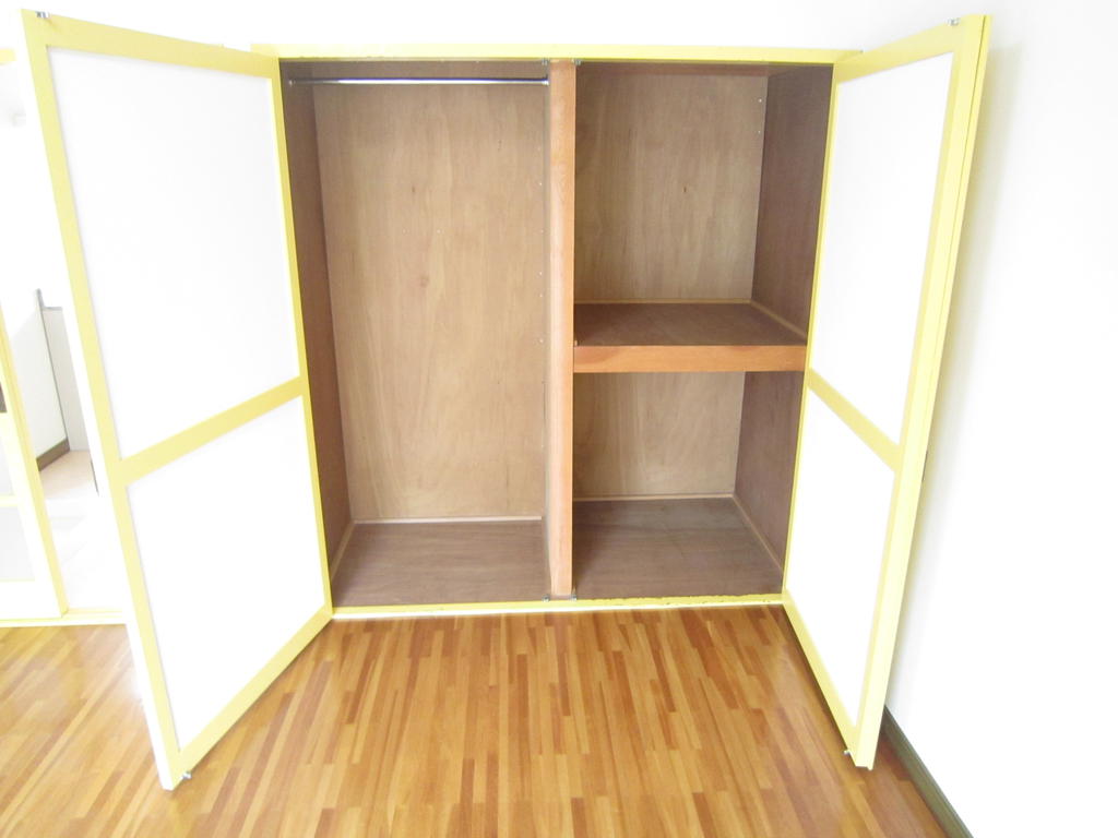 収納　クローゼット