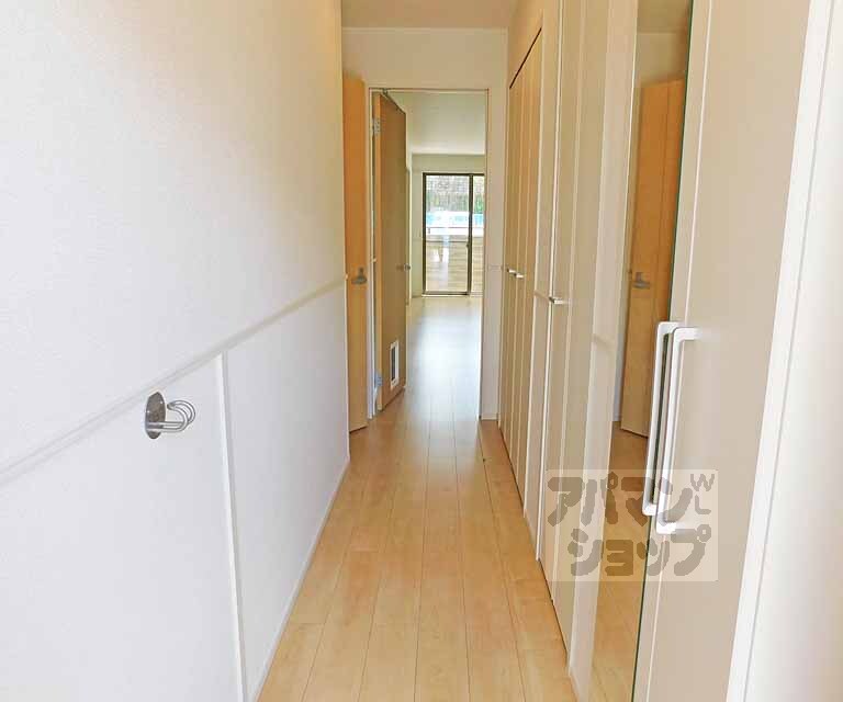 玄関　玄関からです～！