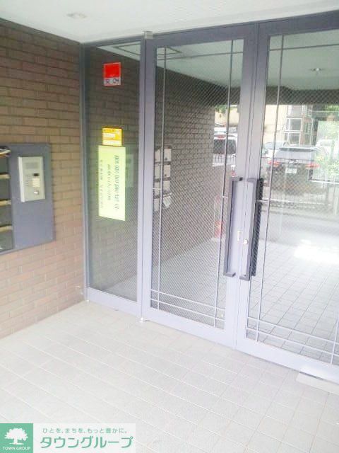 エントランス　★お問い合わせはタウンハウジングまで★