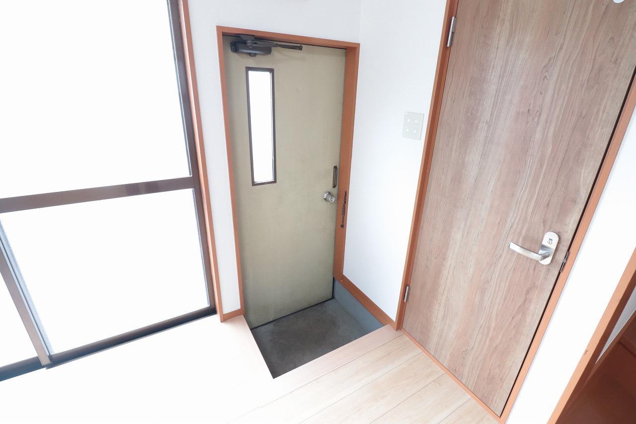 玄関　玄関