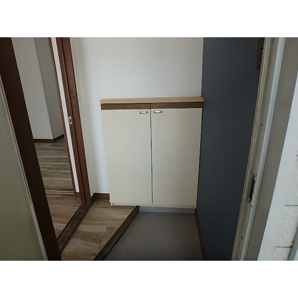 玄関　ゆったりとした玄関です