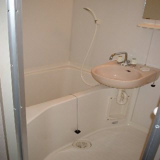 バス・シャワールーム　バスルーム