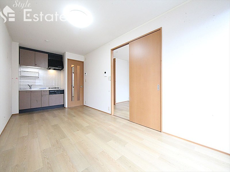 居室・リビング　内装