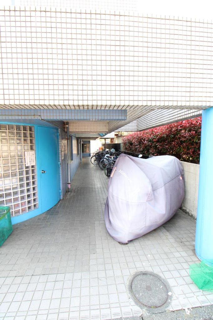 エントランス　エントランス