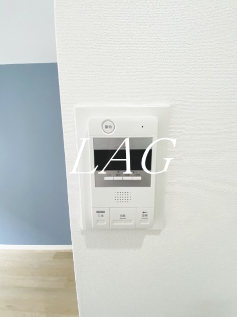 セキュリティ　モニター付きインターフォンです。（同仕様です。）