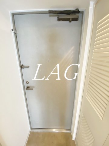 玄関　玄関です。（同仕様です。）