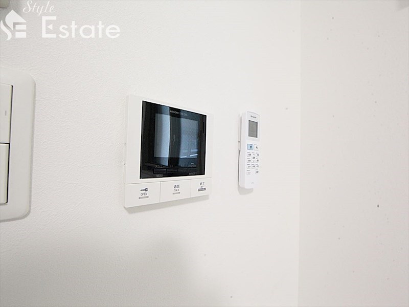 セキュリティ　モニター付きインターホン