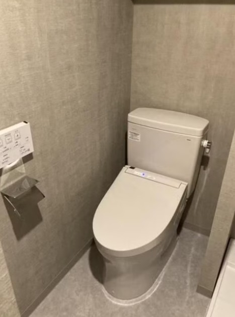 トイレ　※別部屋参考写真