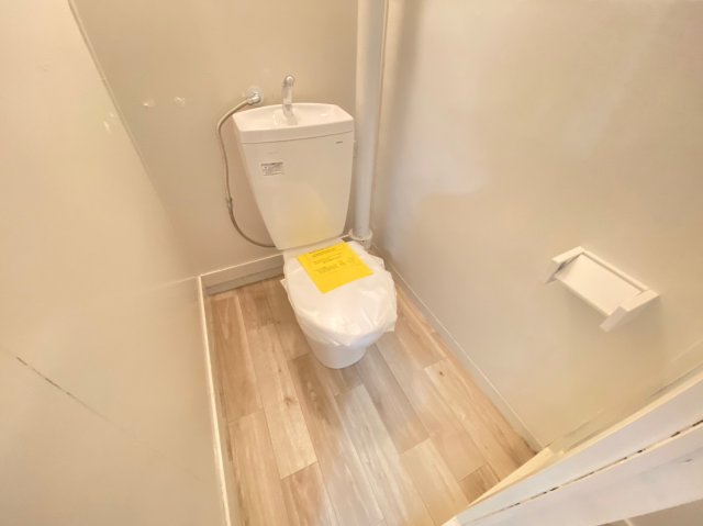 トイレ　※モデルルームの写真です