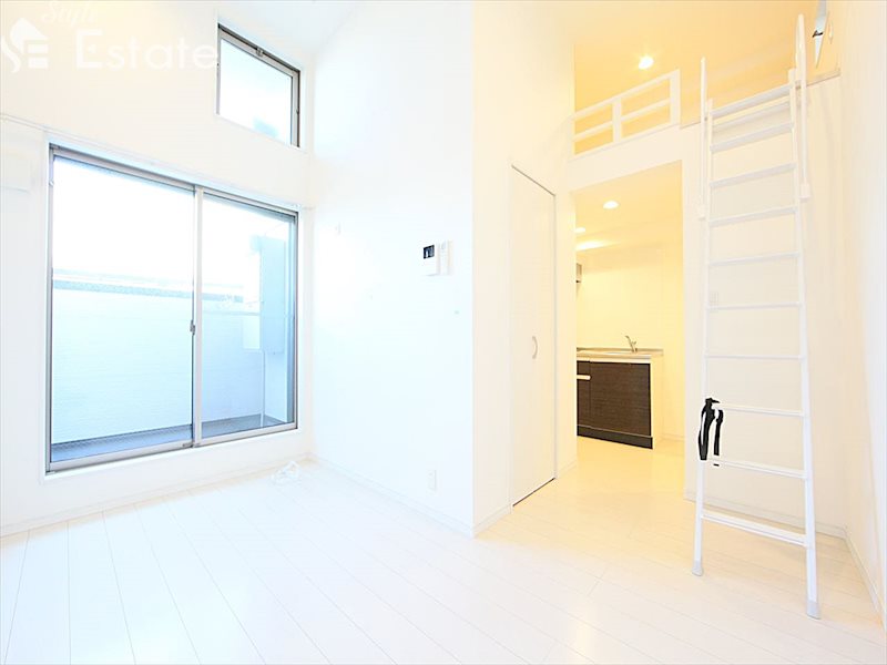 居室・リビング　内装