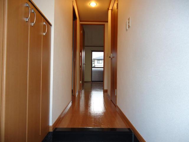 玄関　廊下