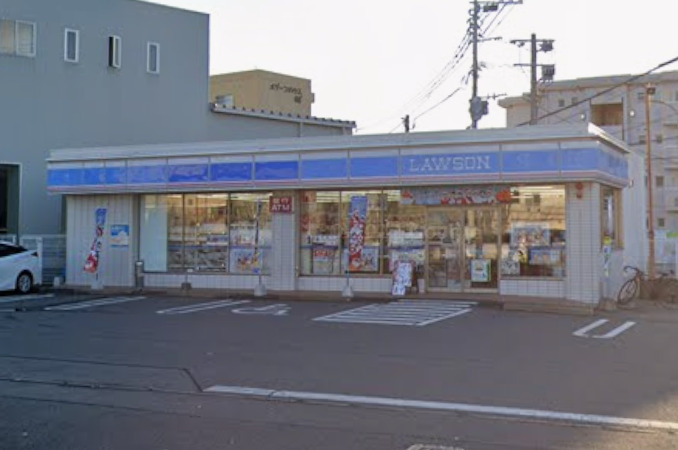 コンビニ　ローソン 横手二丁目店（コンビニ）まで1046m