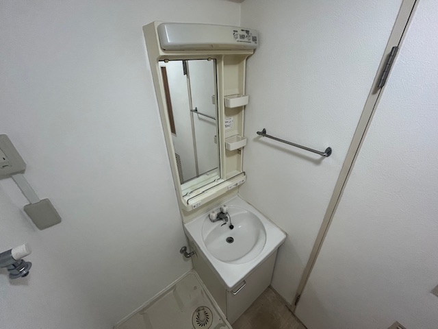 洗面設備　※同施工会社のイメージ写真※