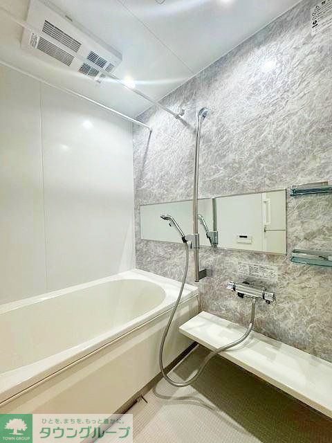 バス・シャワールーム　バルコニー