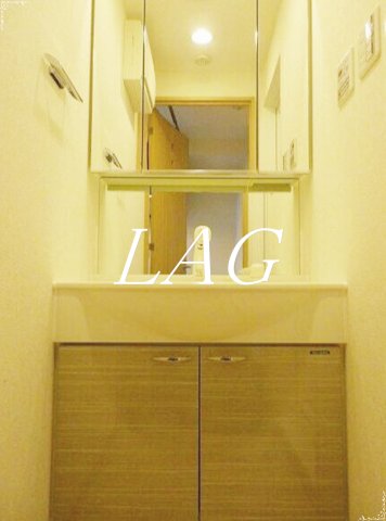 洗面設備　洗面台です。