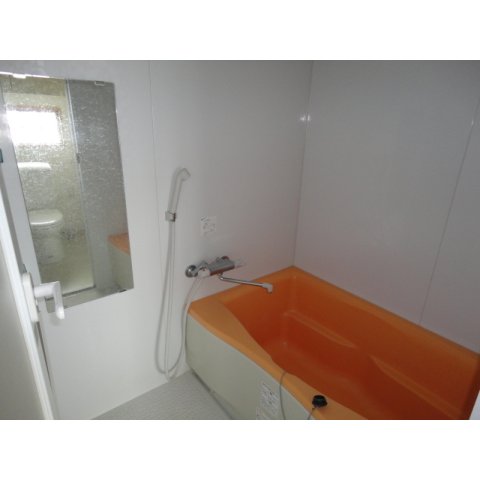 バス・シャワールーム　お風呂です