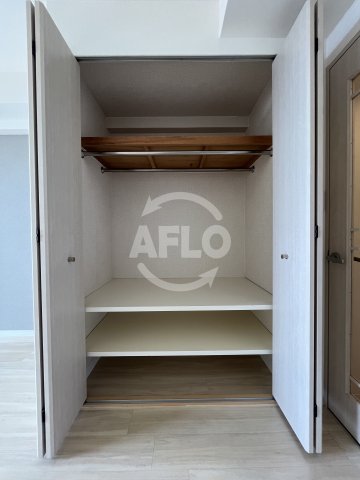 収納　アーデン江坂II　クローゼット