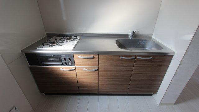 キッチン　同物件別号室のものです。