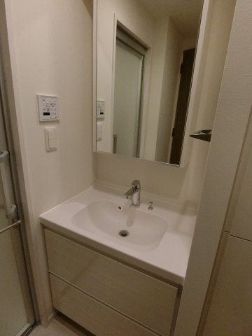 洗面設備　CORVAL大森