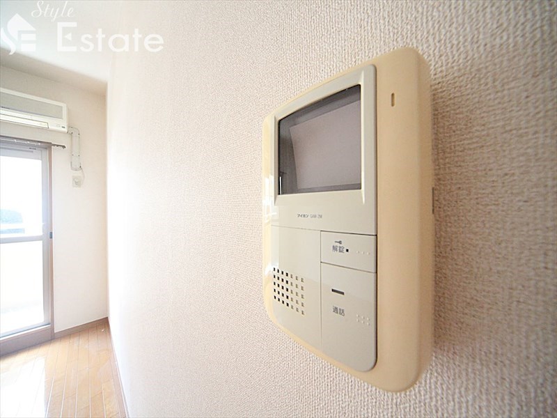 セキュリティ　モニター付きインターホン