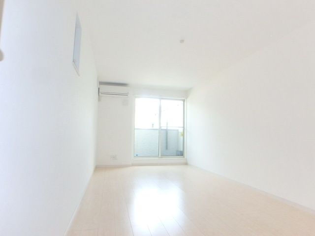 その他部屋・スペース　★洋室8.3帖★