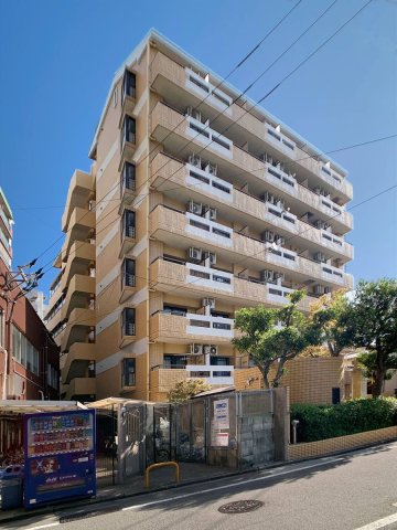 建物外観　外観は落ち着いています