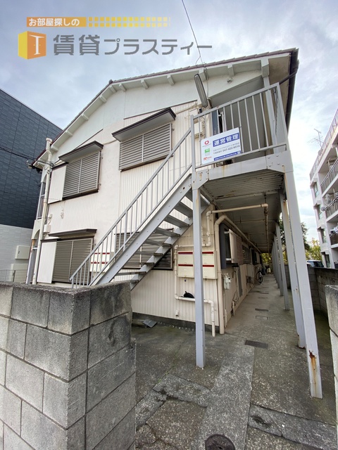 建物外観　行徳・妙典、どちらの駅も利用可能です。