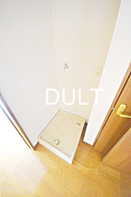 その他設備　室内洗濯機置き場です。