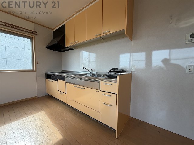 キッチン　収納豊富