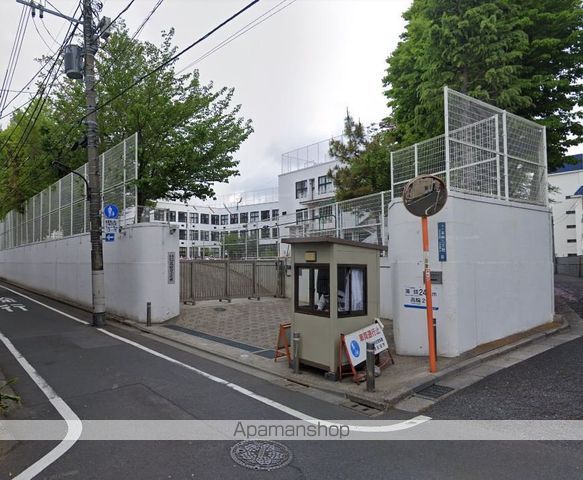 小学校　港区立高輪台小学校（小学校）まで956m