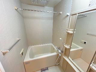 バス・シャワールーム　バス（イメージ）