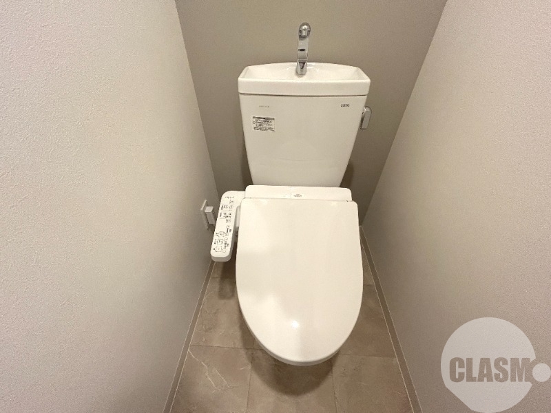 トイレ　ウォシュレット＆ウォームレット