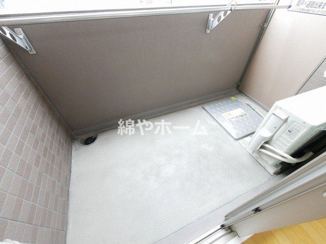 バルコニー　バルコニー付きです