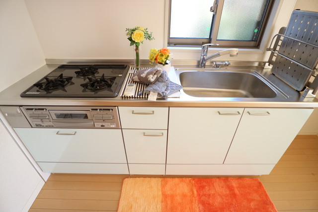 キッチン　家具は付きません。