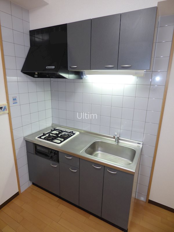 キッチン　違うお部屋の写真です。ご参考までに