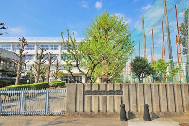 中学校　狛江市立狛江第四中学校（中学校）まで460m