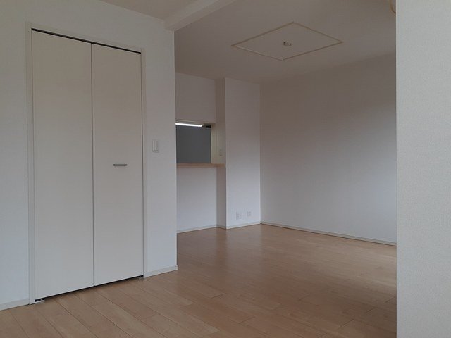 居室・リビング　使いやすい居間です