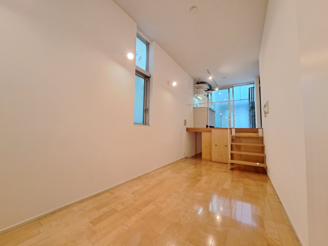 居室・リビング　※別のお部屋の写真です。