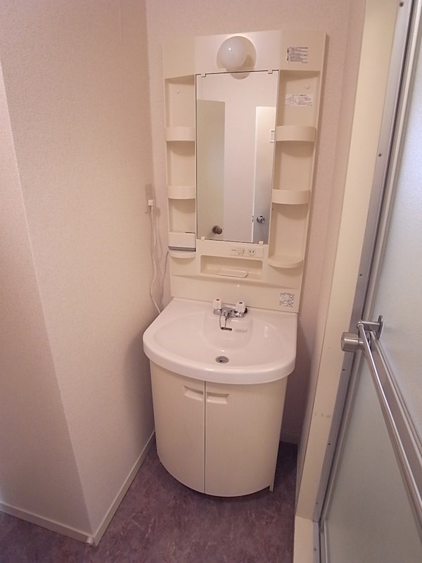 洗面設備　※別部屋参考写真