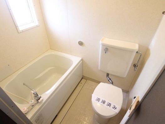 バス・シャワールーム　バス