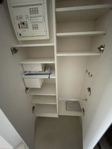 玄関　玄関シューズBOX