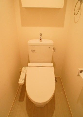 トイレ　別部屋参照