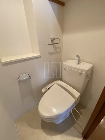 トイレ　樹樹ガーデン　温水洗浄便座