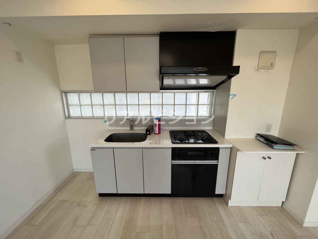 キッチン　他部屋参考写真